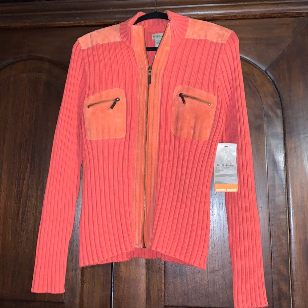 NWT! Ruff Hewn sweater with genuine leather pockets and back panel